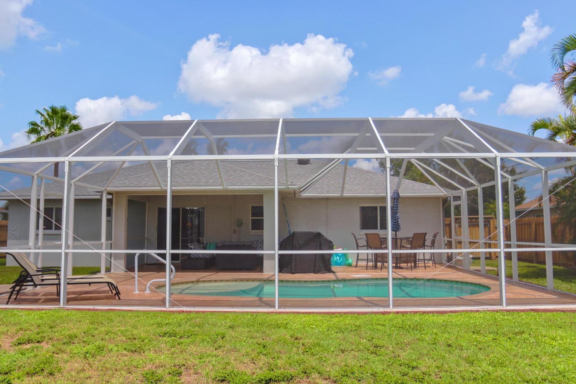 Beautiful Pool Home With Sleeping For 8 For Lovelypeople Cape Coral Zewnętrze zdjęcie