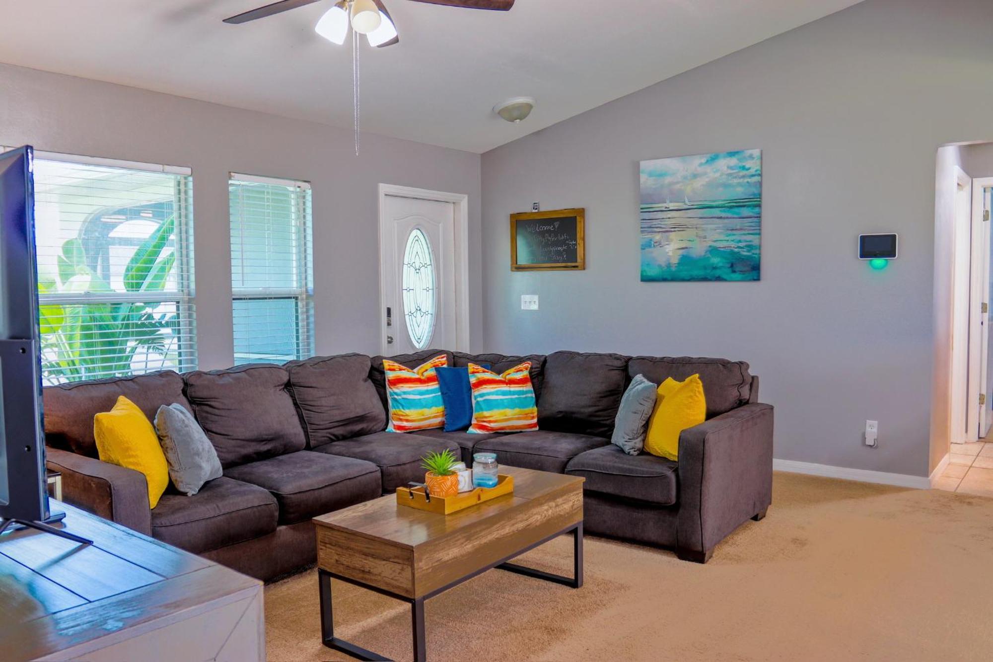 Beautiful Pool Home With Sleeping For 8 For Lovelypeople Cape Coral Zewnętrze zdjęcie