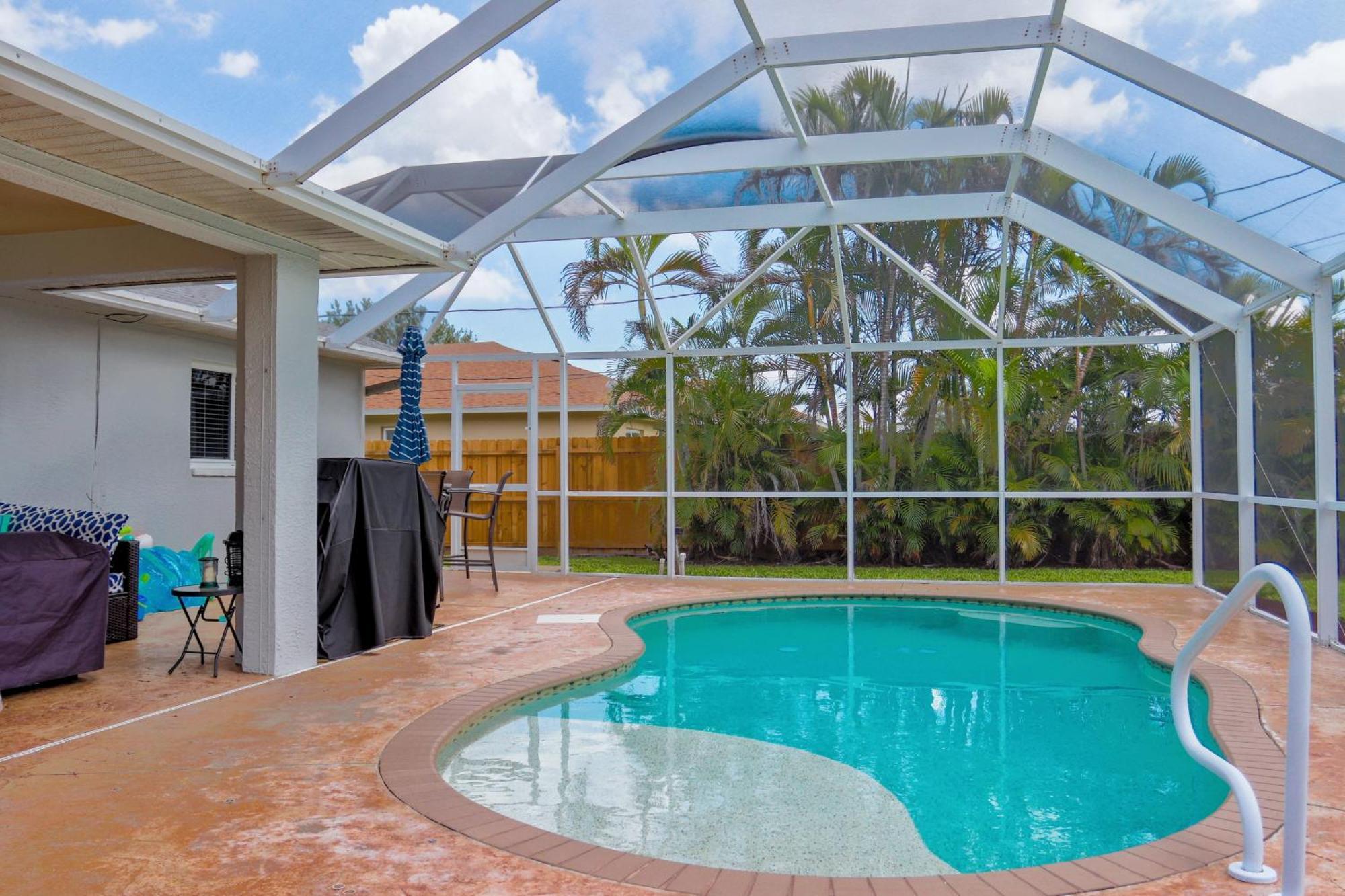 Beautiful Pool Home With Sleeping For 8 For Lovelypeople Cape Coral Zewnętrze zdjęcie